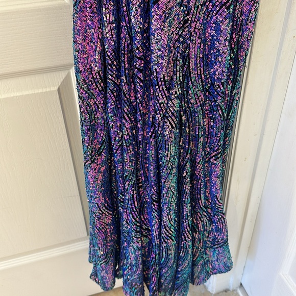 Morgan & Co. Sequin Mermaid Prom Dress – Size 1 | Purple & Blue Hues - Picture 9 of 9
